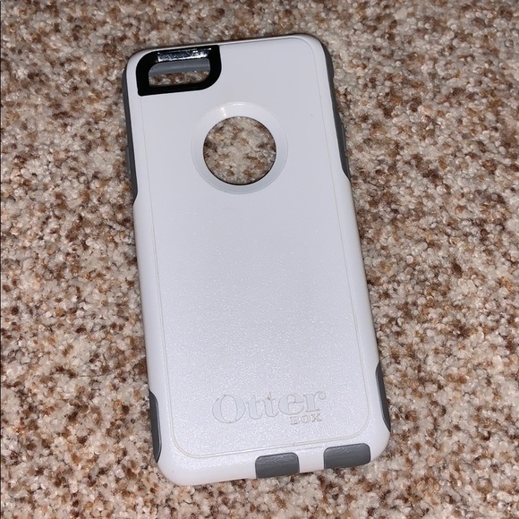 iPhone 6 Otterbox case - Picture 2 of 2